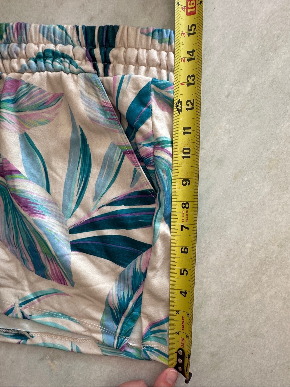 Torrid 2X Women's Terry Cloth Split Side Beach Short Leaf Pattern - Picture 7 of 11